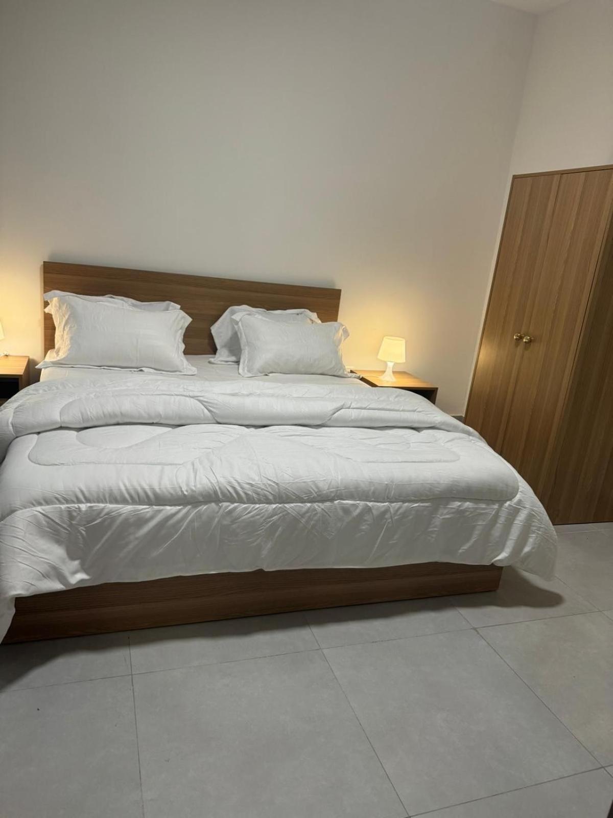 Holiday3In1 Ντόχα Εξωτερικό φωτογραφία